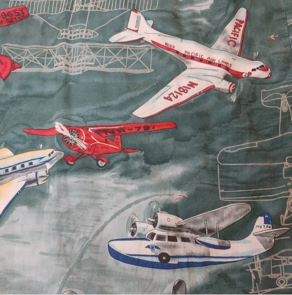 Paradise Found Pacific Airlines Hawaiian Shirt XL Airplanes Planes Green Avaitor